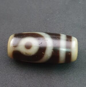 Two-eyed Dzi Bead