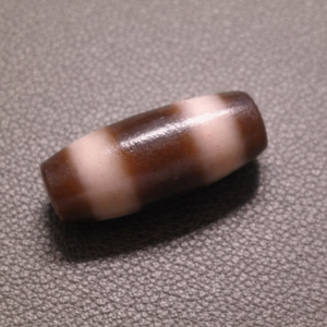 One-Line Medicine Buddha Dzi Bead
